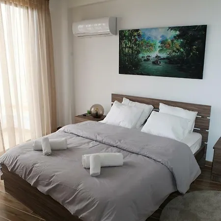 Bali Suites Apartment *